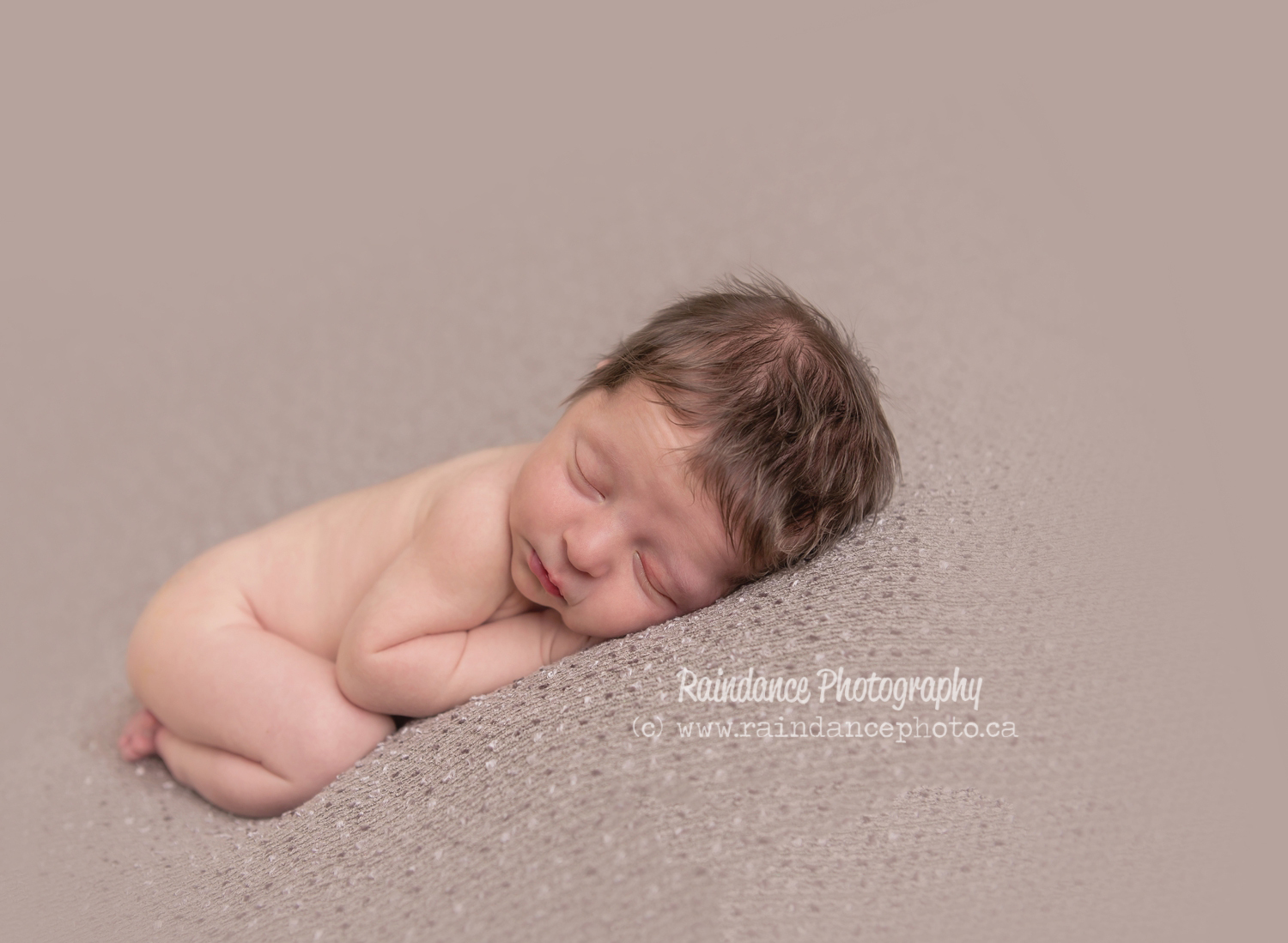Jane - Barrie Newborn Baby Photographer 12